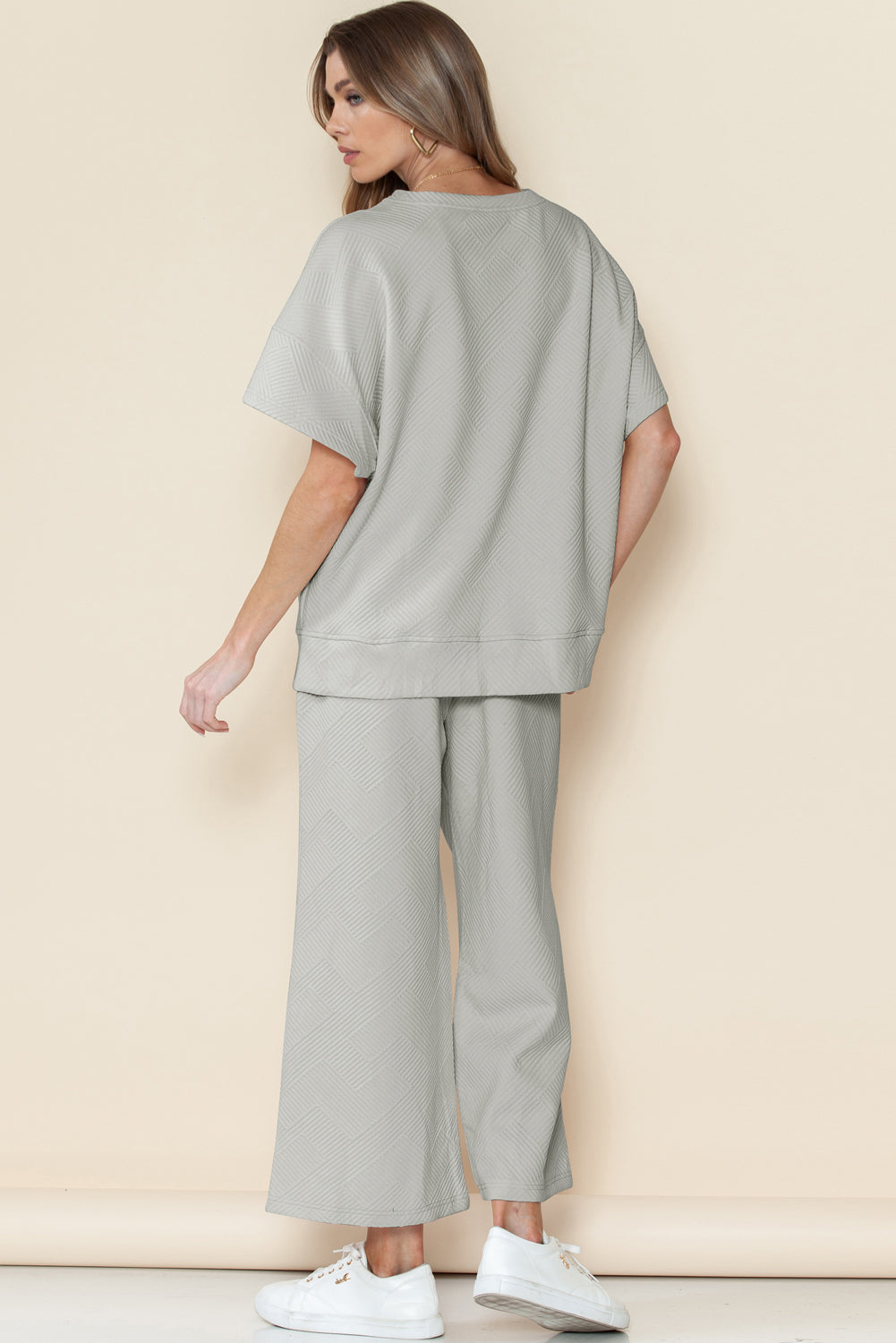 Textured Loose Fit T Shirt & Drawstring Pants Set (Online only)