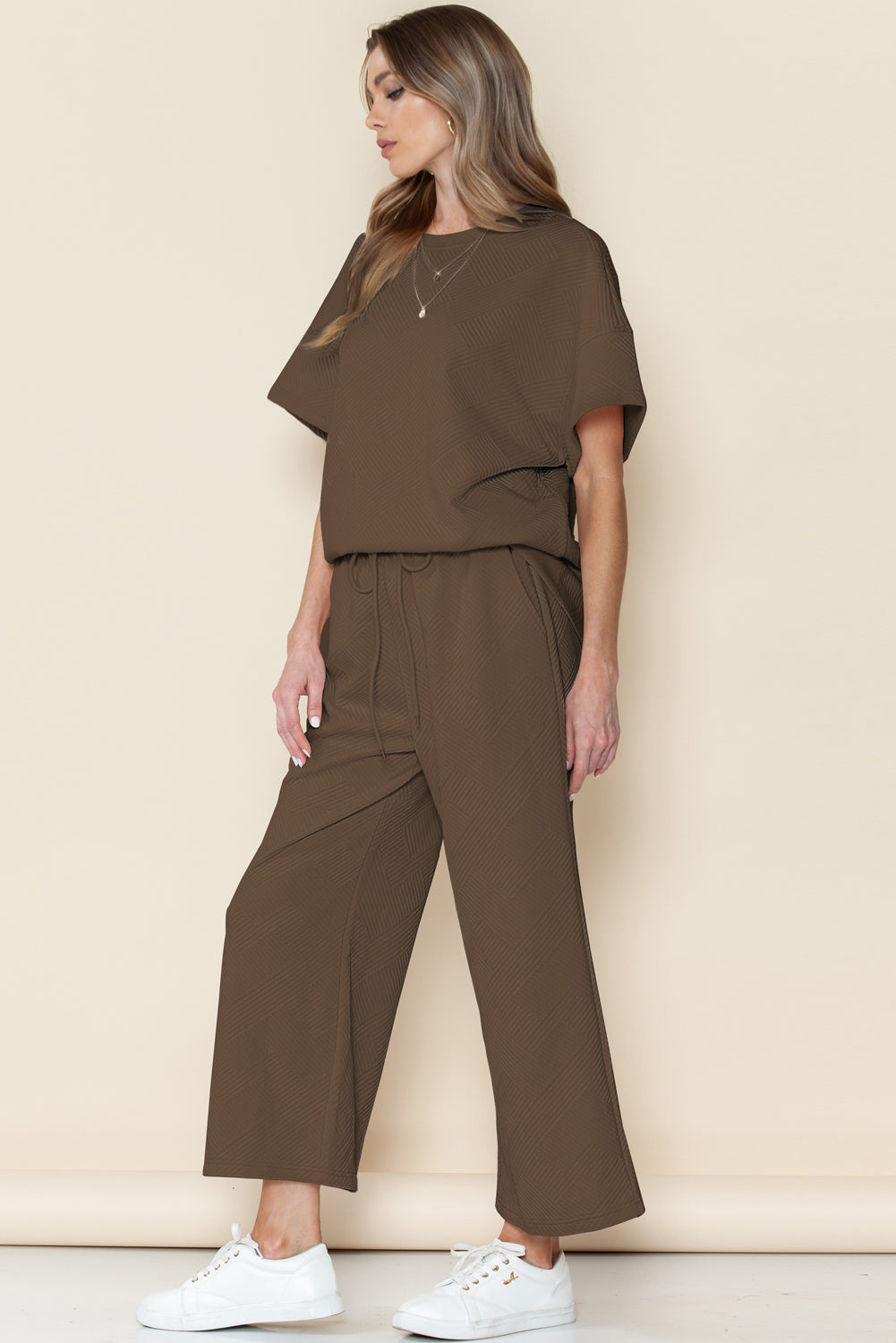 Textured Loose Fit T Shirt & Drawstring Pants Set (Online only)