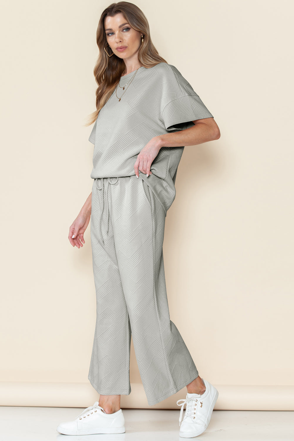 Textured Loose Fit T Shirt & Drawstring Pants Set (Online only)