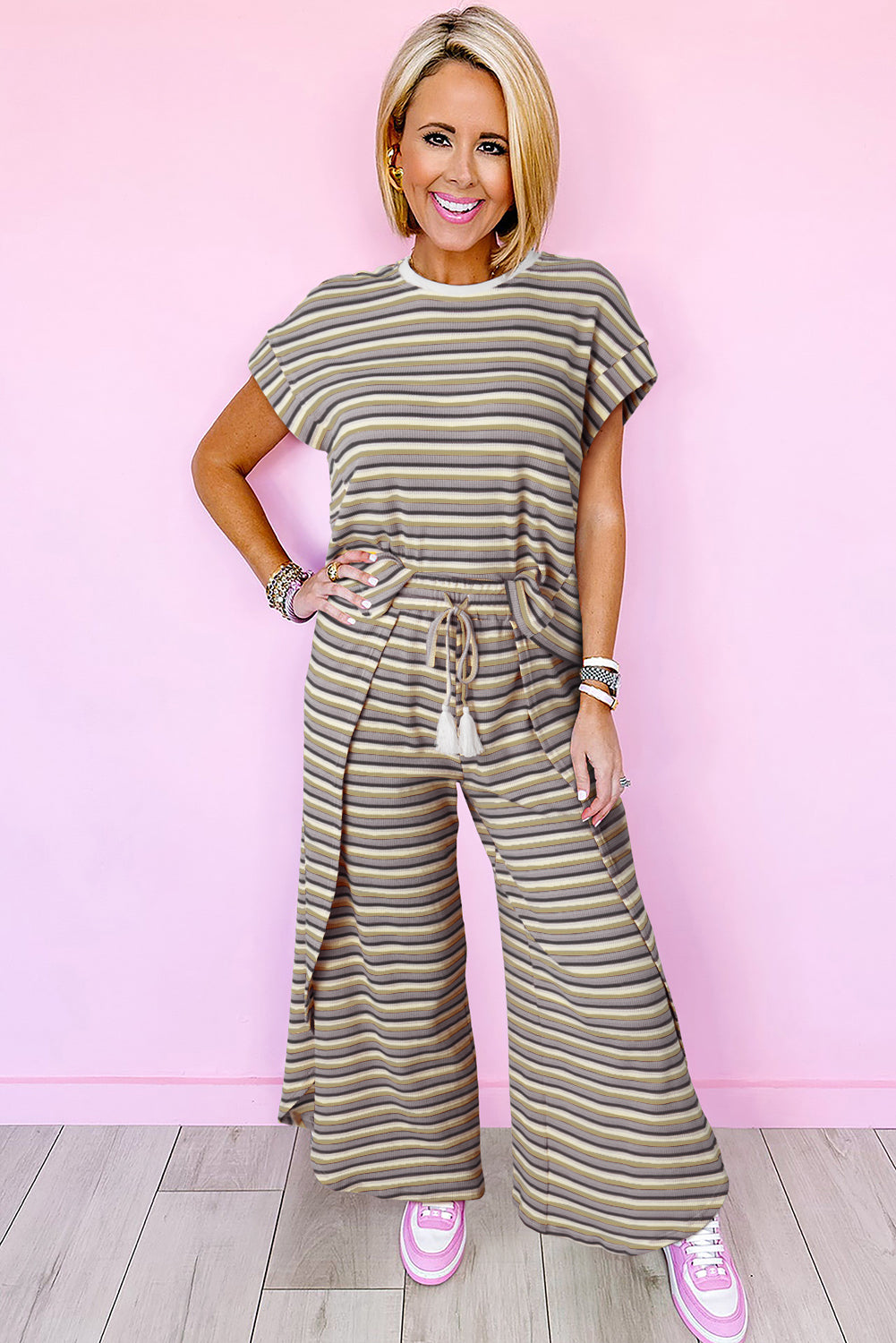 Tee and Tassel Drawstring Wide Leg Pants Set (online only)