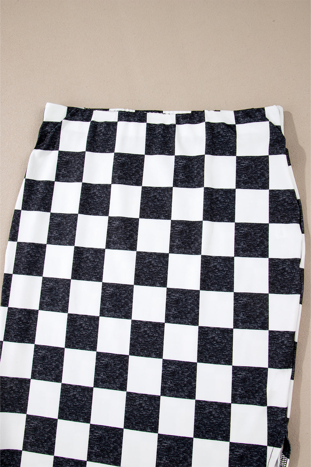 Checkered Slim Fit Midi Skirt (online only)